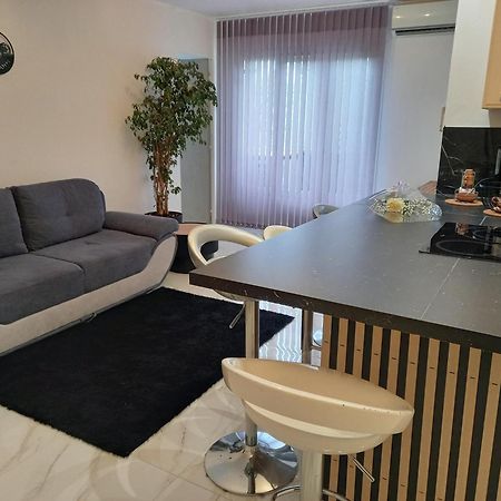 Appartement F2 Bastia  Exterior foto